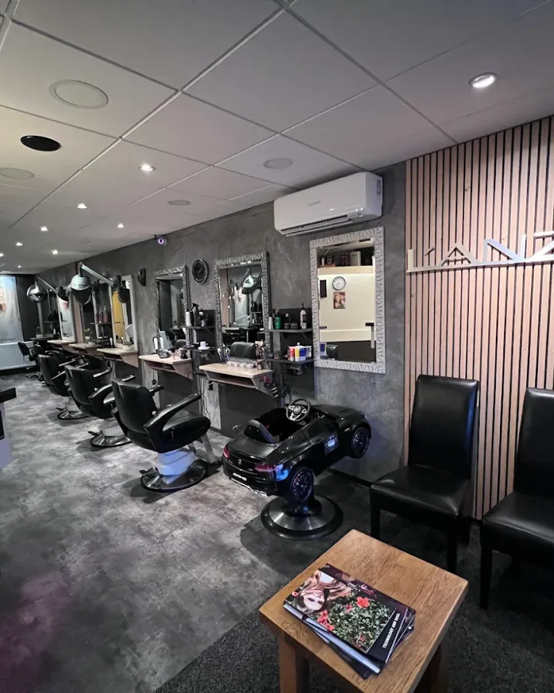 Interieur van Kapsalon Wiggers in Wehl